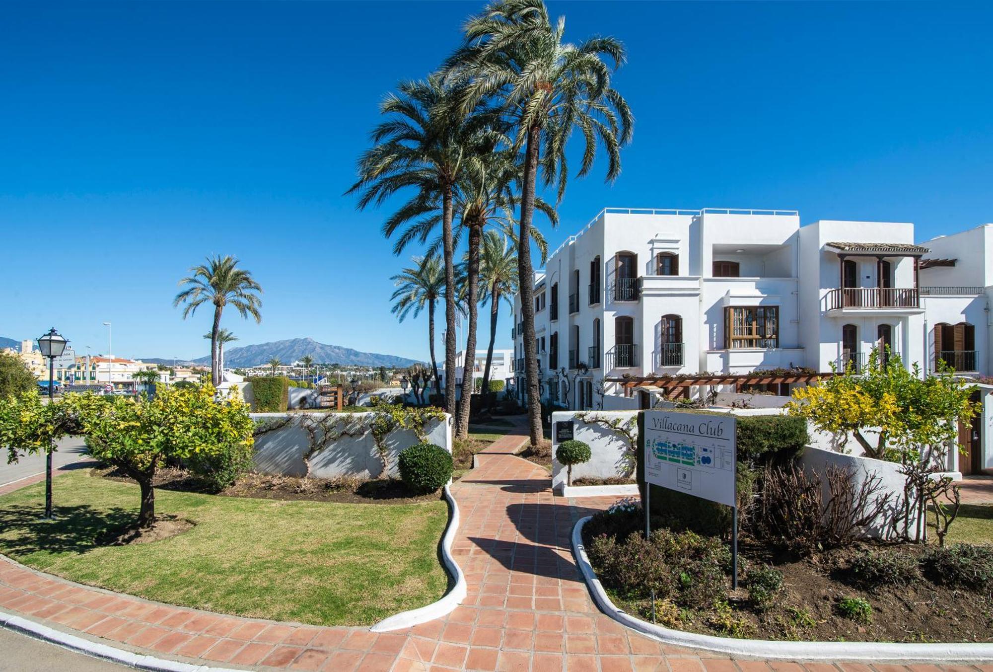 Apartment Macdonald Villacana *