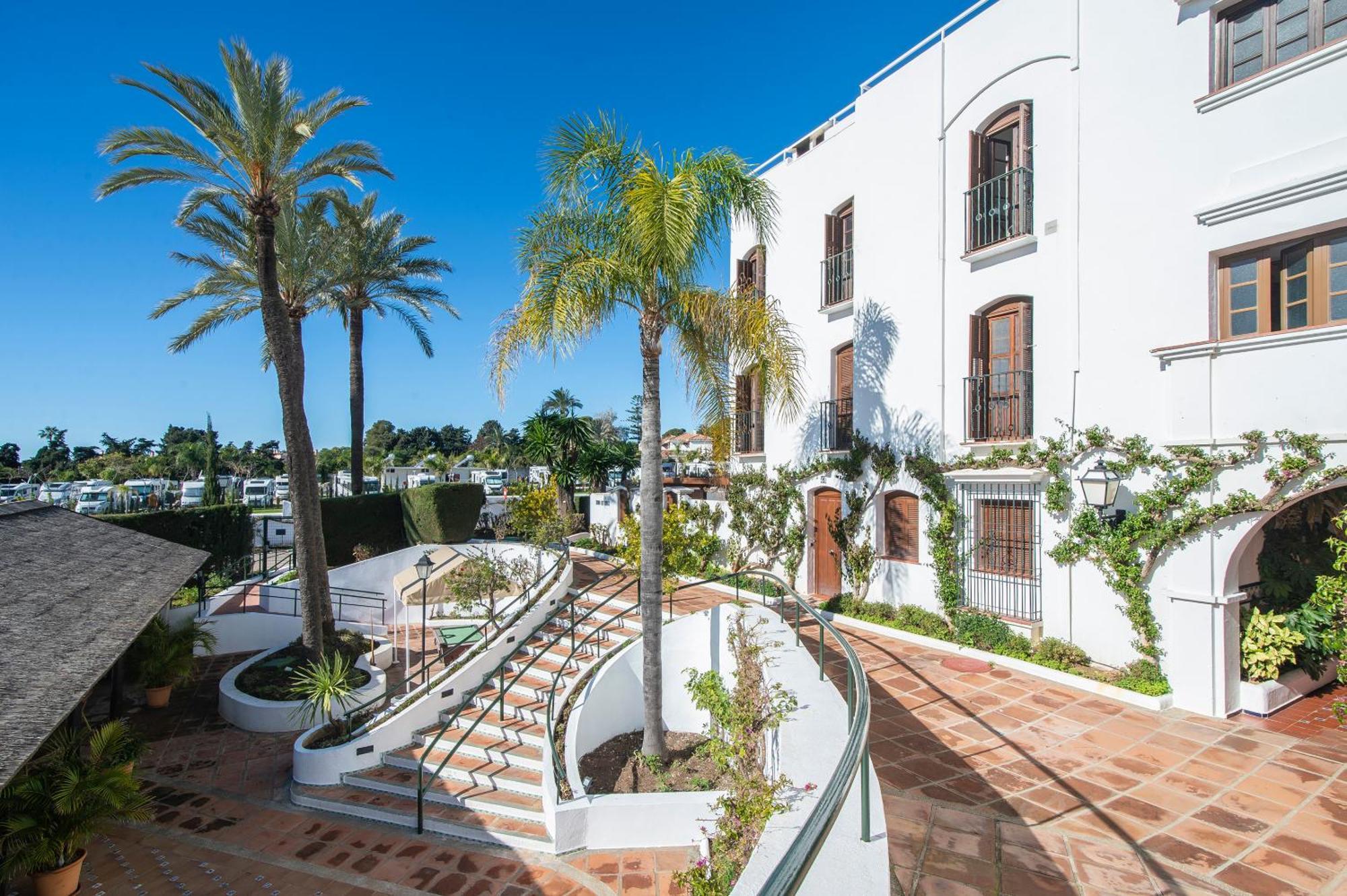 Apartamento Macdonald Villacana Estepona