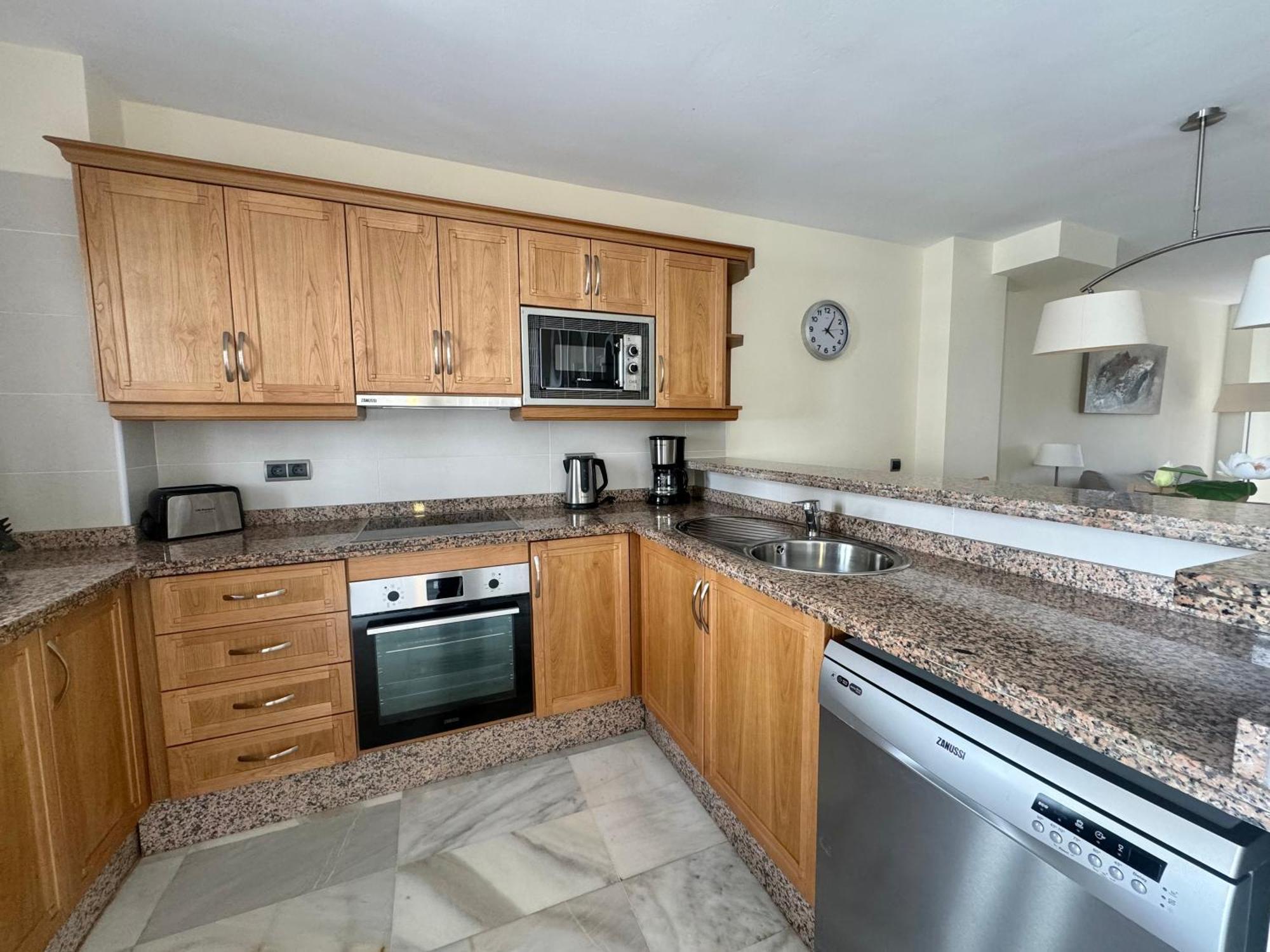 Macdonald Villacana Apartament Estepona